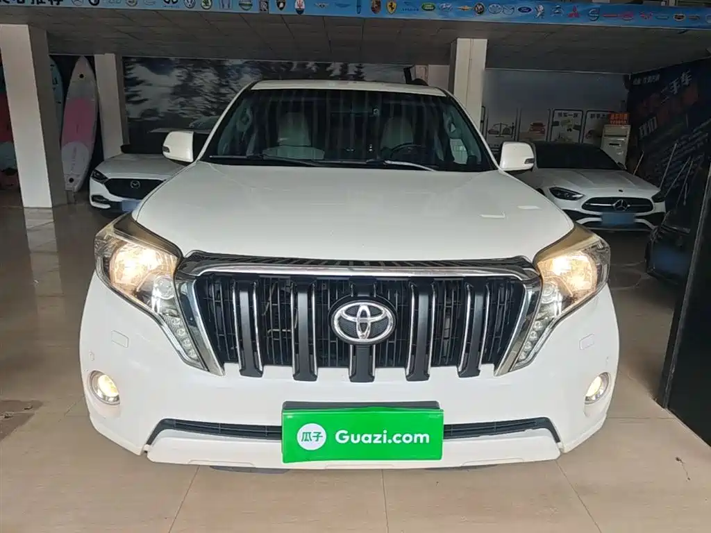 Toyota Prado 2016 2.7L Auto Luxury Edition фото 3