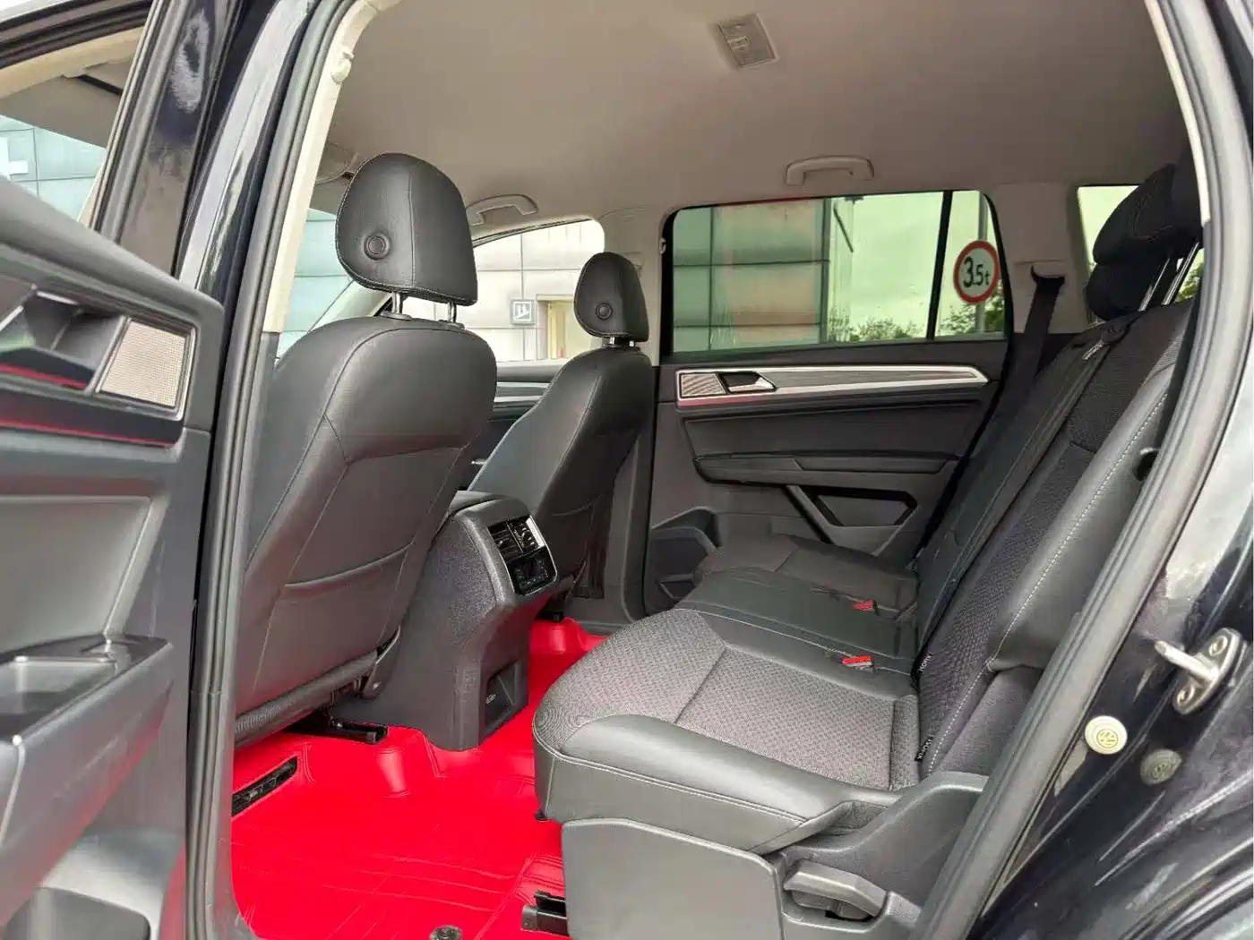 Volkswagen Teramont 2019 380TSI 4WD Comfort China VI фото 6