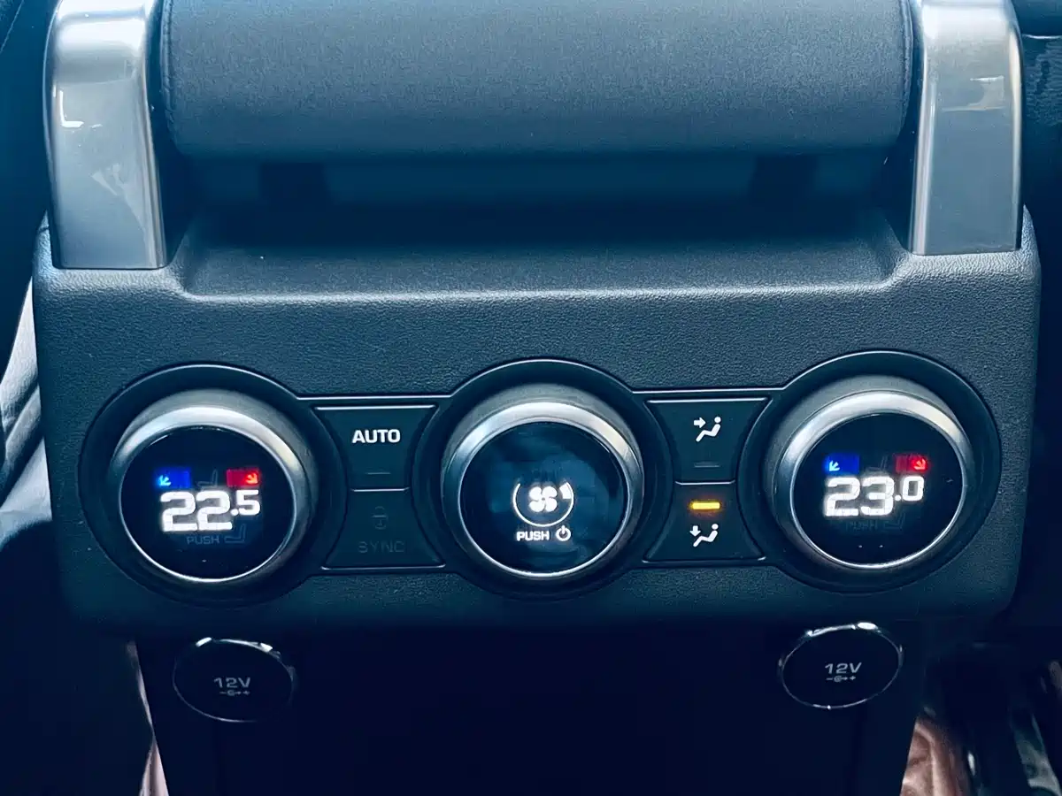 Land Rover Discovery 2020 3.0 SC V6 SE фото 20