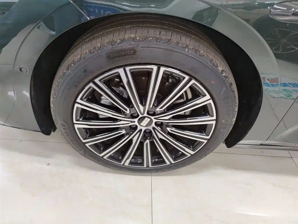 Geely Galaxy Galaxy Xingyao 8 2025 130km EM-P Starship Edition фото 23