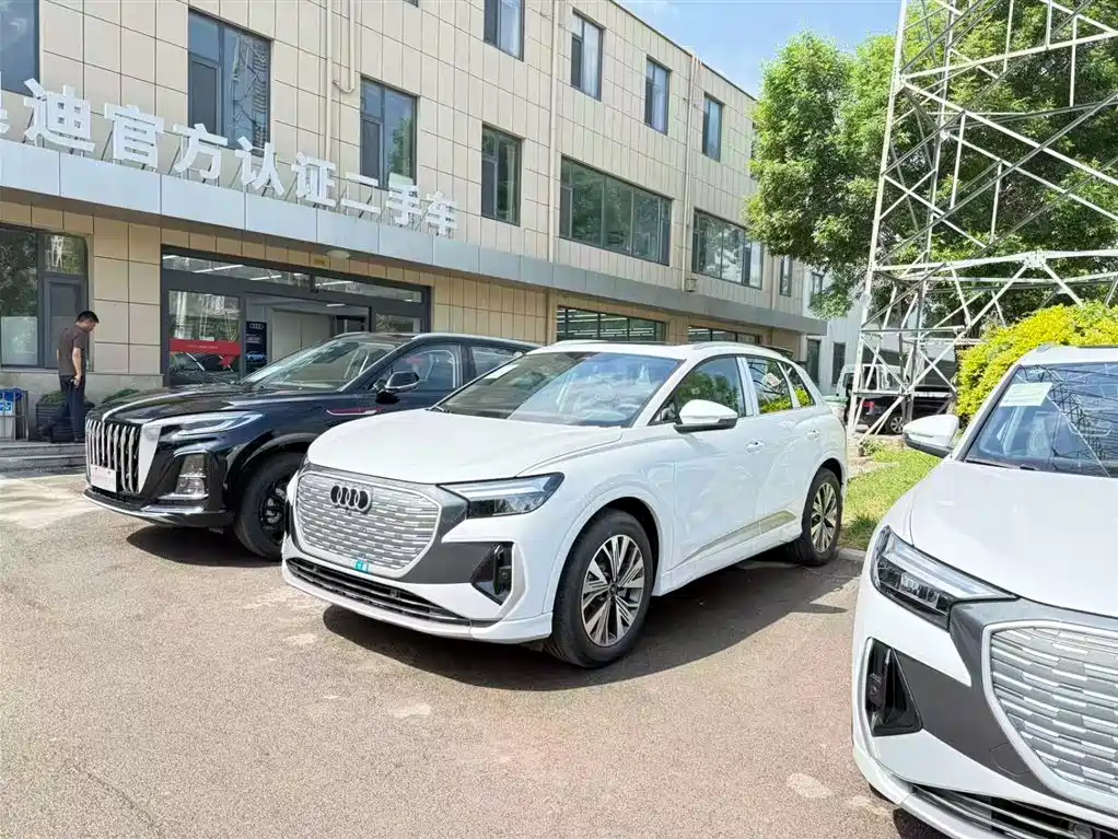 Audi Q4 e-tron 2024 40 e-tron Pioneer Edition фото 7