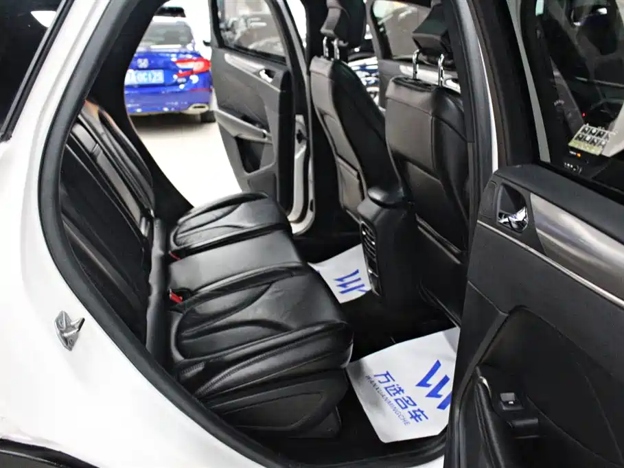 LINCOLN MKC