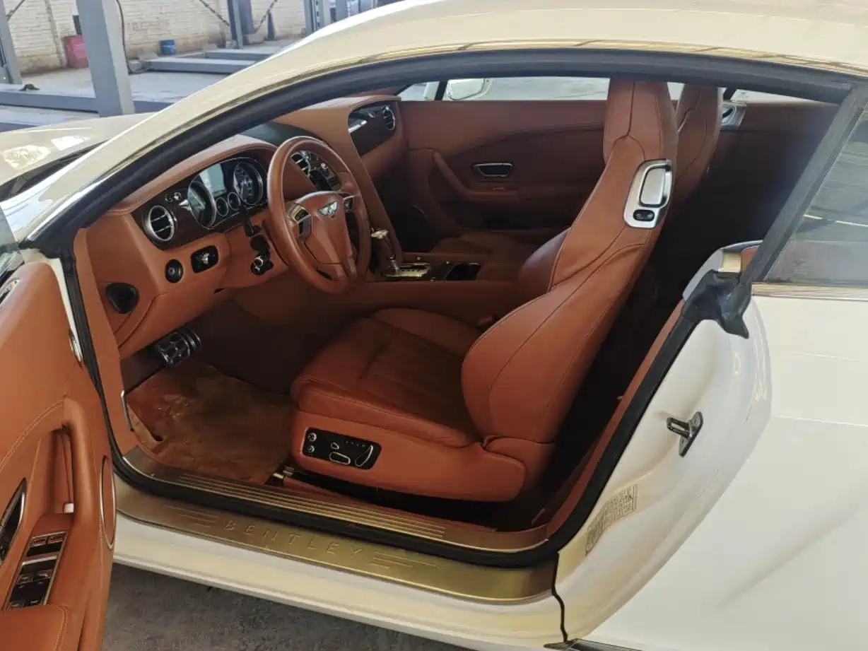 Bentley Continental 2013 2012 4.0T GT V8