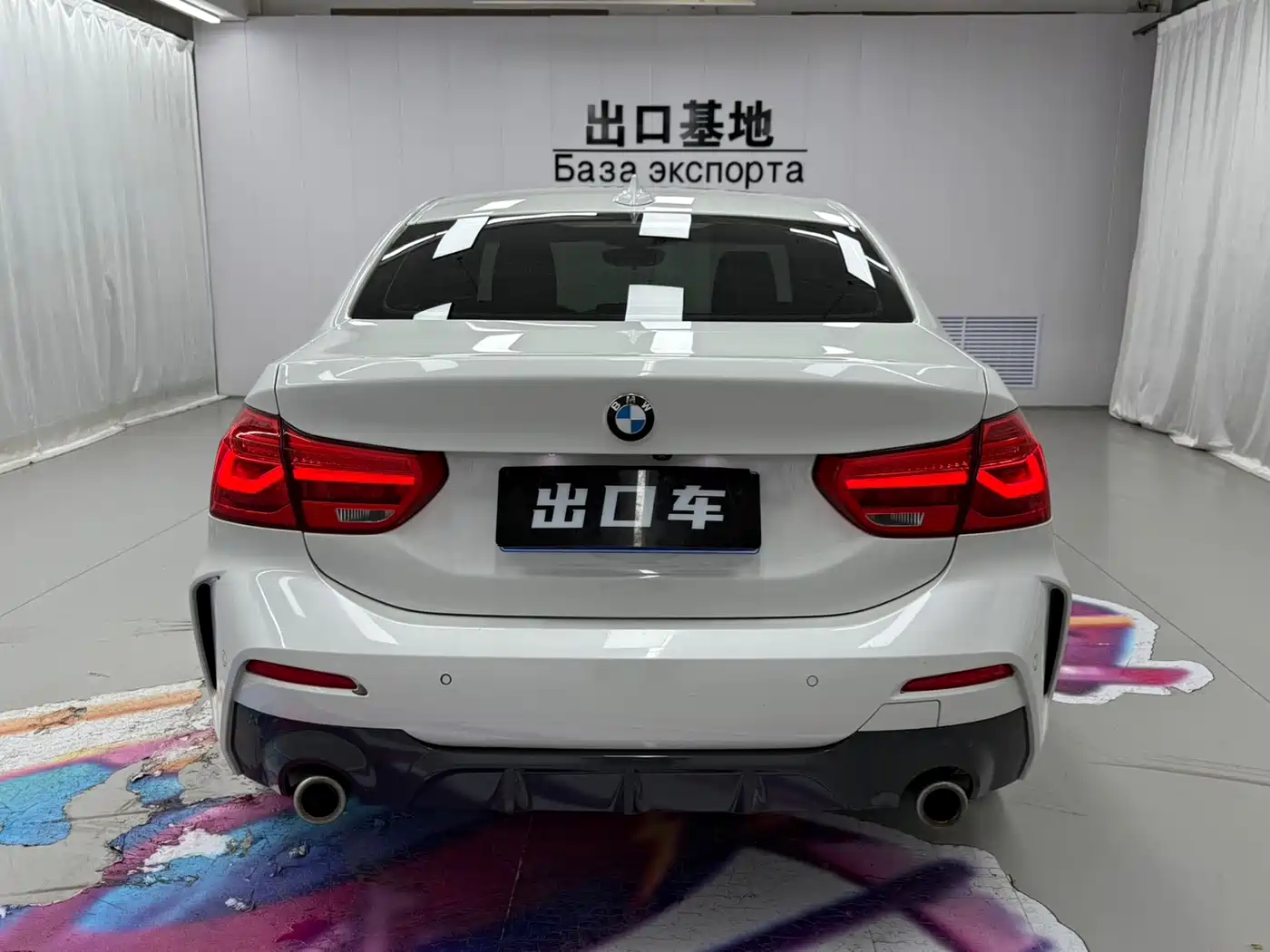 BMW 1 Series 2023 120i M Sport фото 5