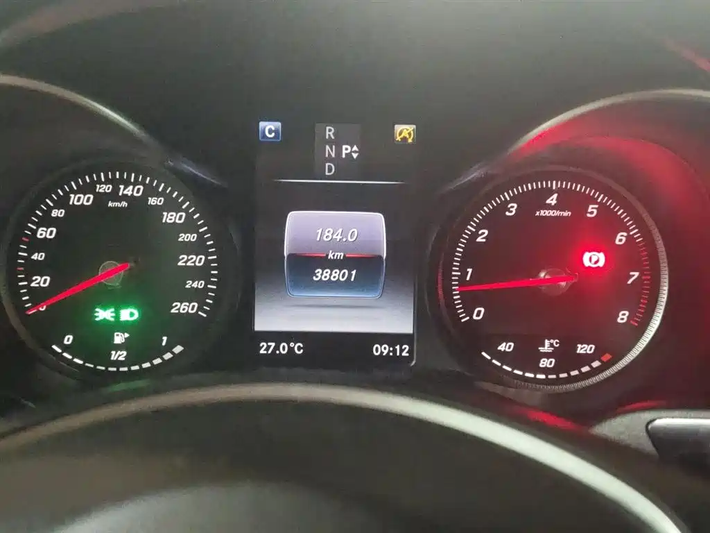 Mercedes-Benz C-Class 2015 Facelift C 200 L Sport фото 8