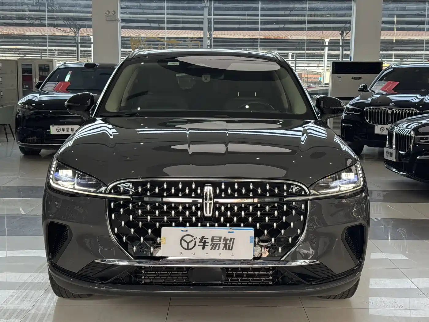 LINCOLN ADVENTURER