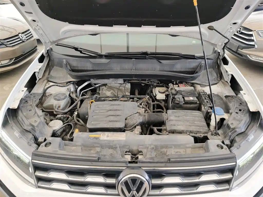 Volkswagen T-Cross 2019 1.5L Automatic Comfort Edition фото 16