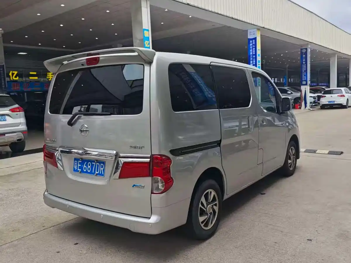 Nissan NV200 2019 2018 1.6L CVT Luxury Model