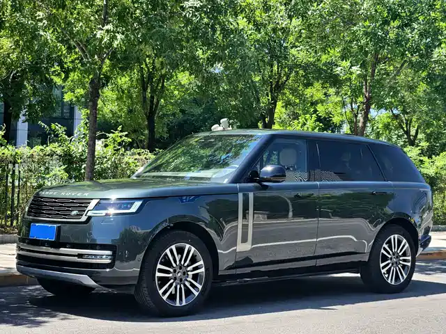 Land Rover Range Rover 2024 3.0 L6 400PS Golden Age Extended
