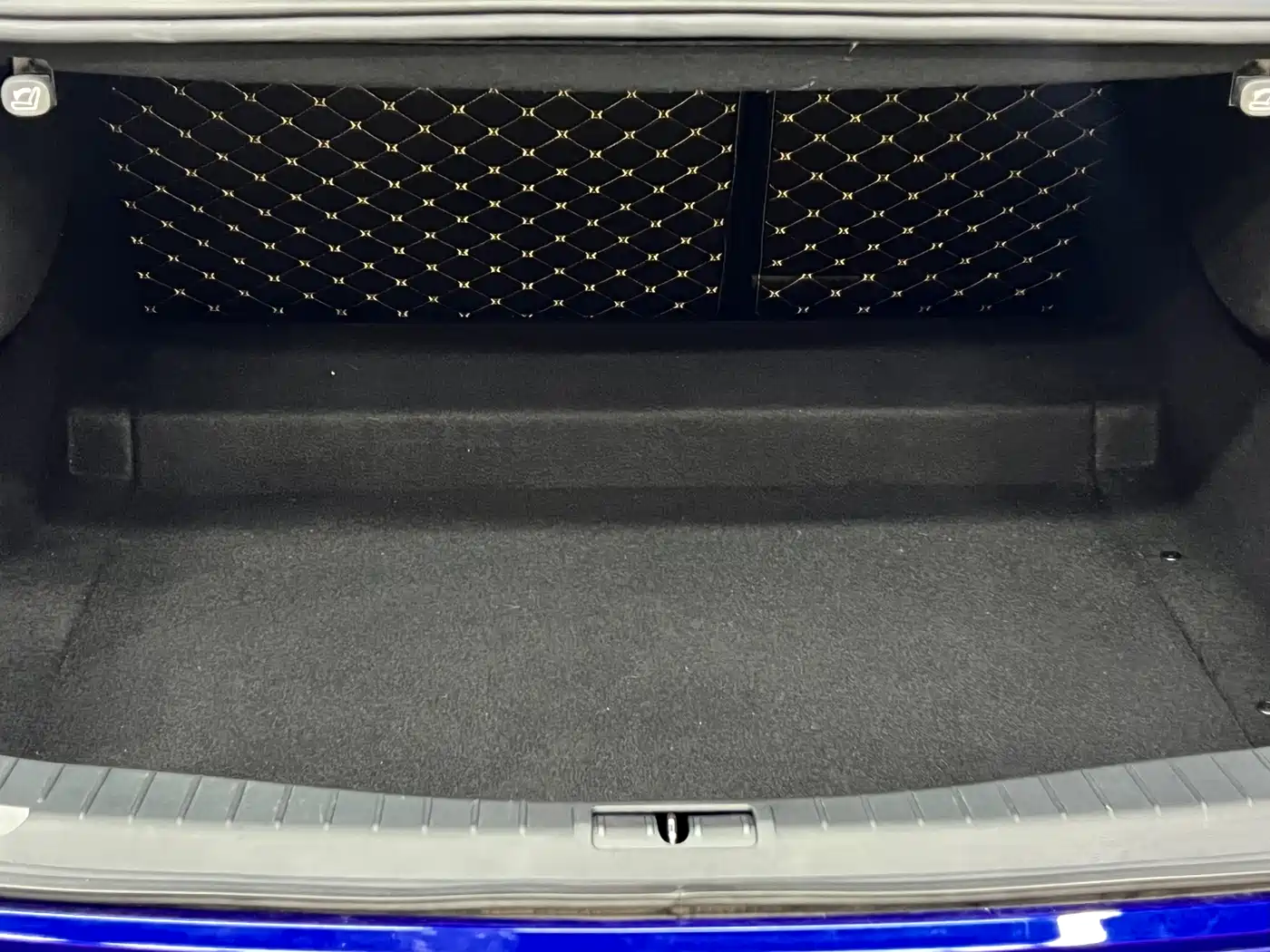 Hongqi H5 2020 1.8T Automatic Smart Connection Qi Enjoy Edition фото 25