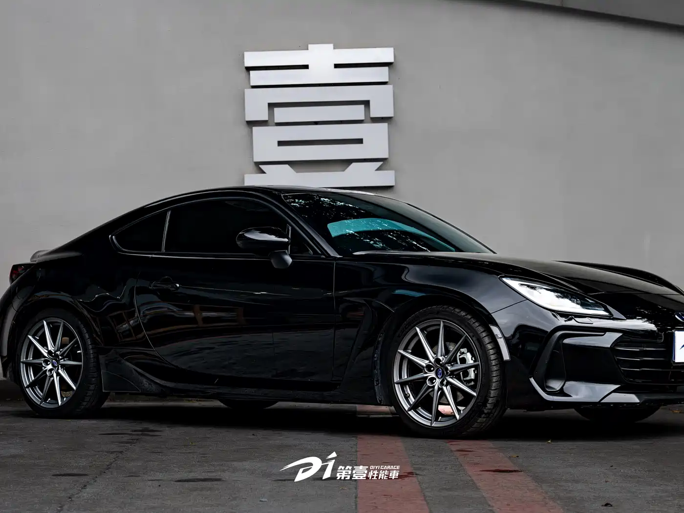 Subaru BRZ 2022 2.4L Manual фото 3