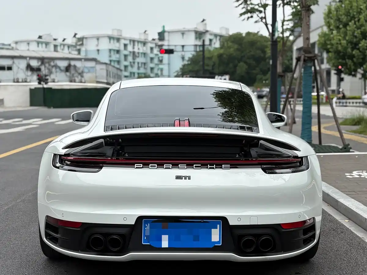 Porsche 911 2023 Carrera 3.0T фото 5