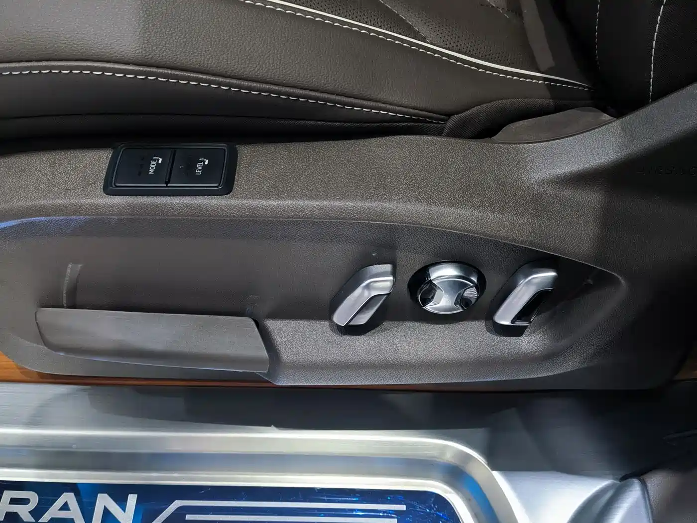 Volkswagen Viloran 2020 380TSI Flagship Edition фото 10