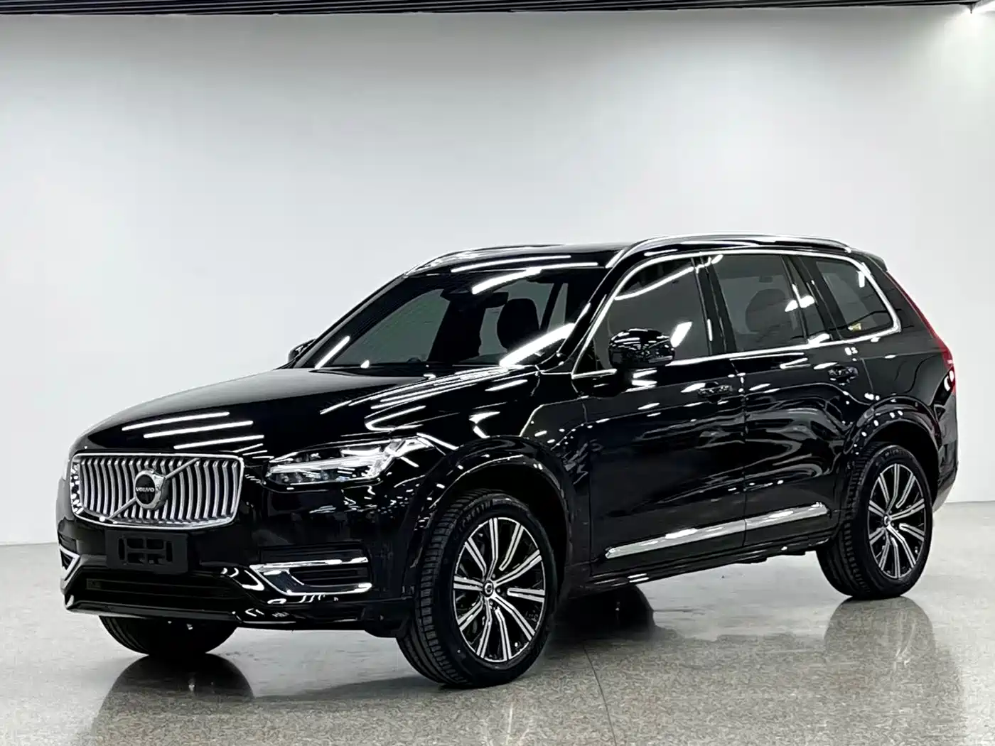 Volvo XC90 2024 2024 B5 Smart Luxury 5-Seater