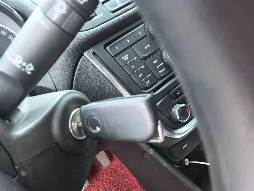 Buick Encore 2015 1.4T Automatic 2WD Urban Elite фото 9