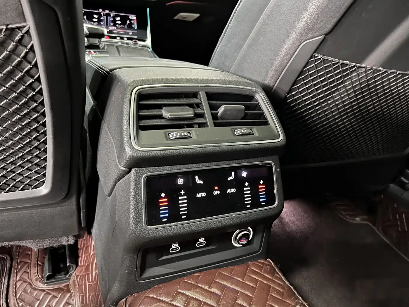 Audi A6L 2023 45 TFSI quattro Premium Dynamic фото 7