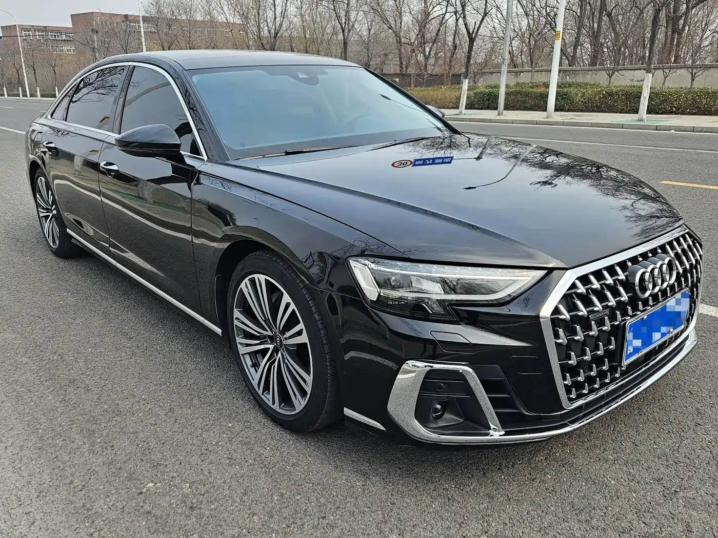 Audi A8 2023 A8L 45 TFSI quattro Luxury фото 3