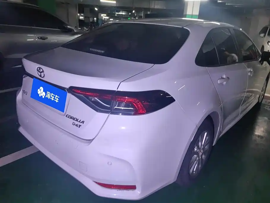Toyota Corolla 2021 1.2T S-CVT Elite Edition фото 3
