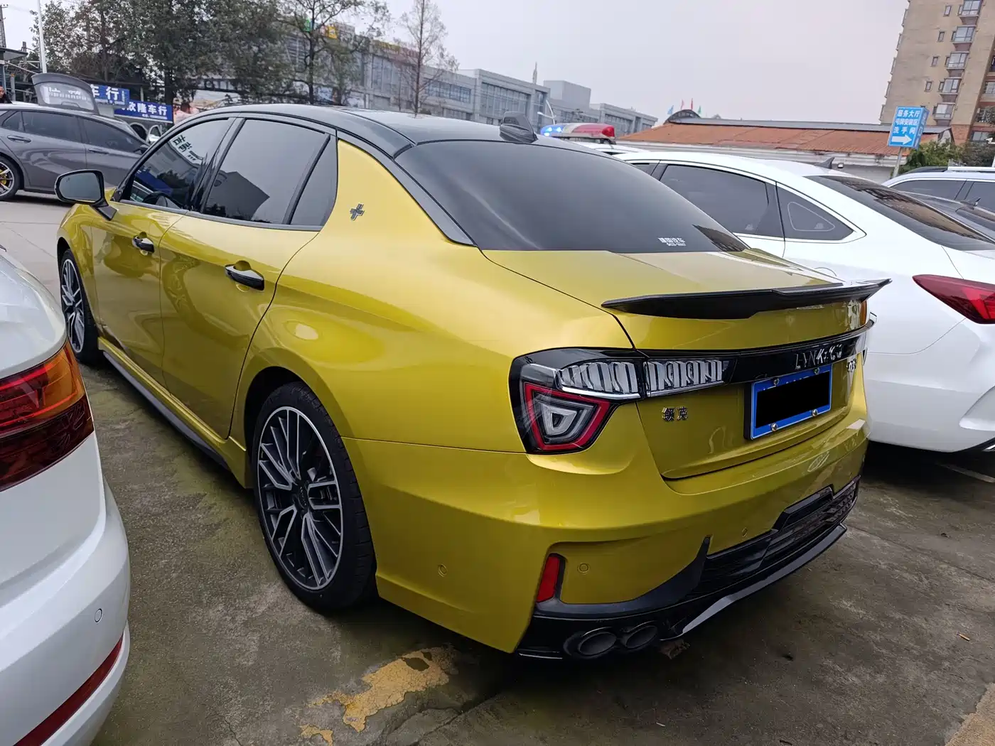 Lynk & Co 03 2022 03+ 2.0TD Auto Performance Package фото 22