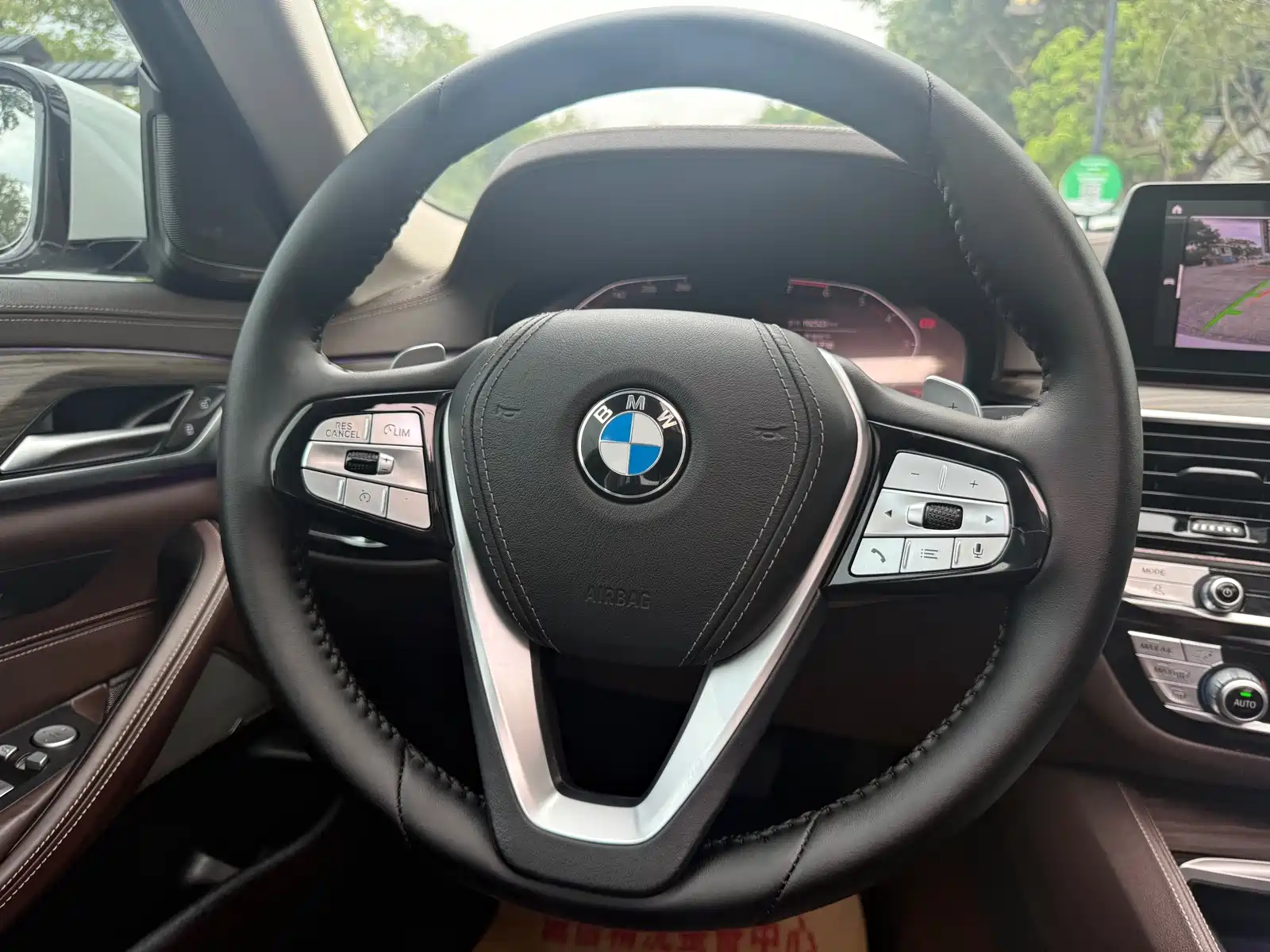 صورة 7 - BMW 5 Series
