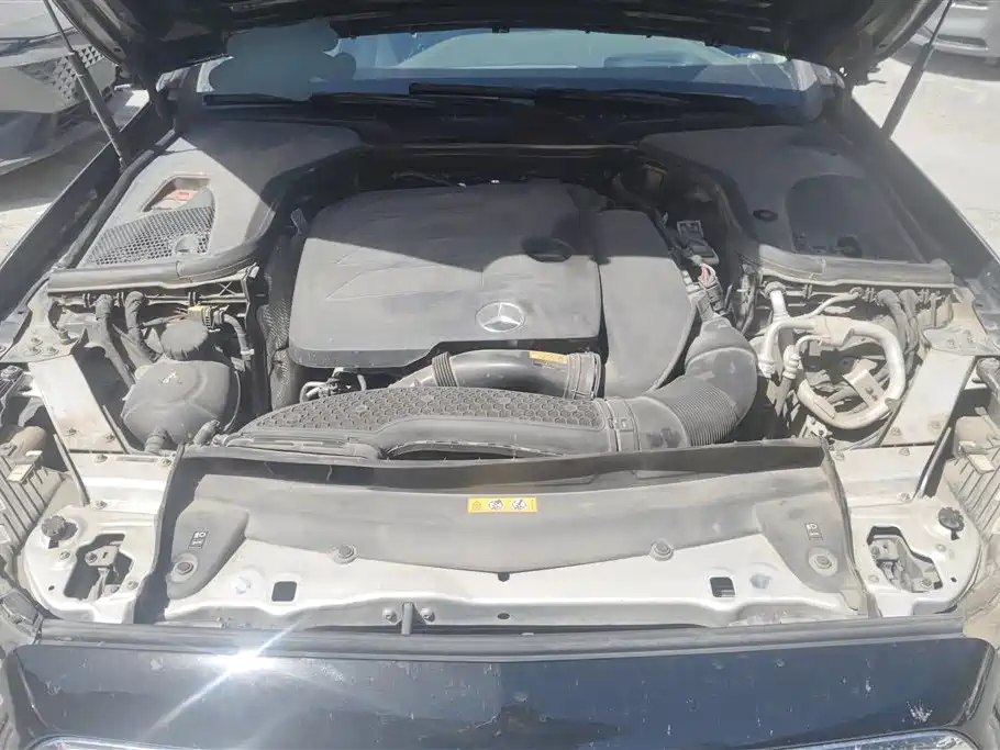 Mercedes-Benz E-Class 2023 Facelift E 300 L Premium фото 10