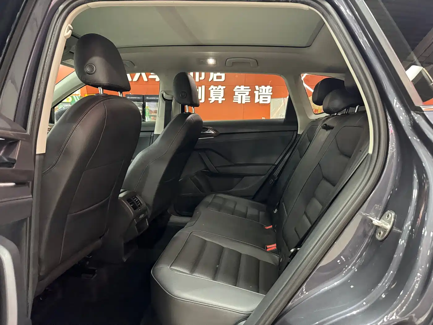 Volkswagen Tharu 2019 280TSI 2WD Flagship Edition China V фото 8