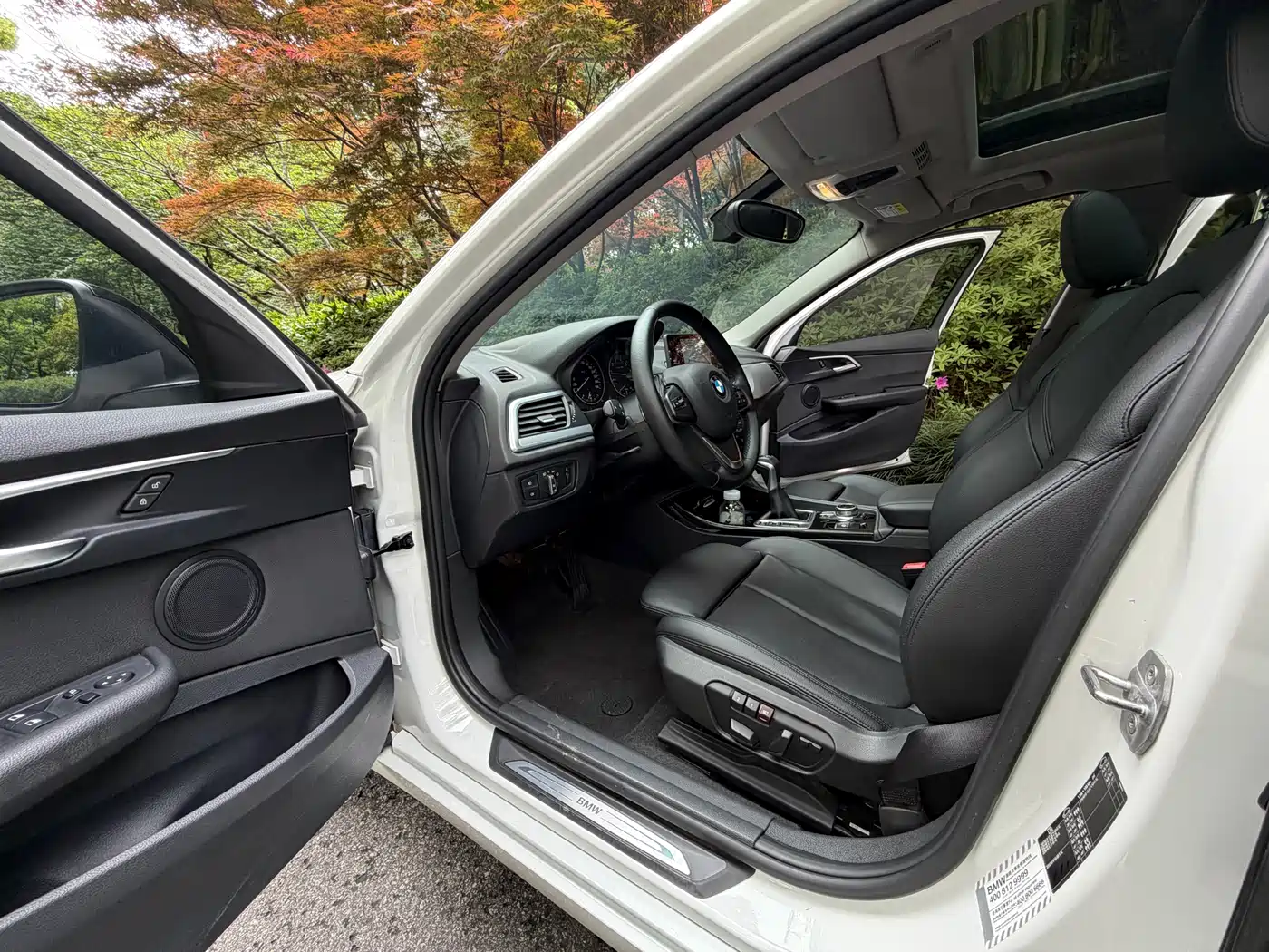BMW 1 Series 2017 120i Design Package фото 8