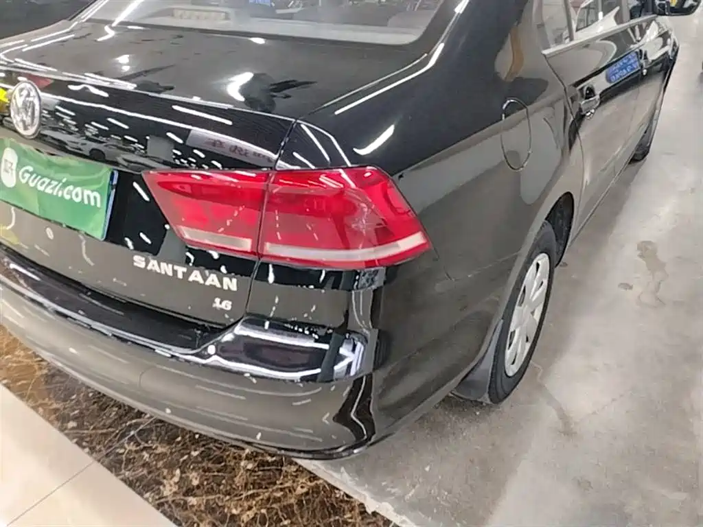 Volkswagen Santana 2015 1.6L Automatic Trend Edition фото 8