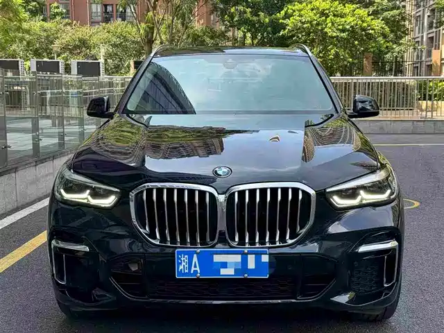 BMW X5 2023
