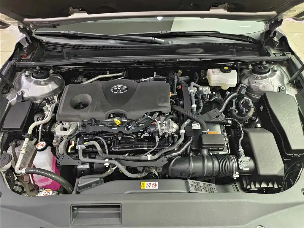 Toyota Avalon 2023 Hybrid 2.5L Luxury Edition фото 16