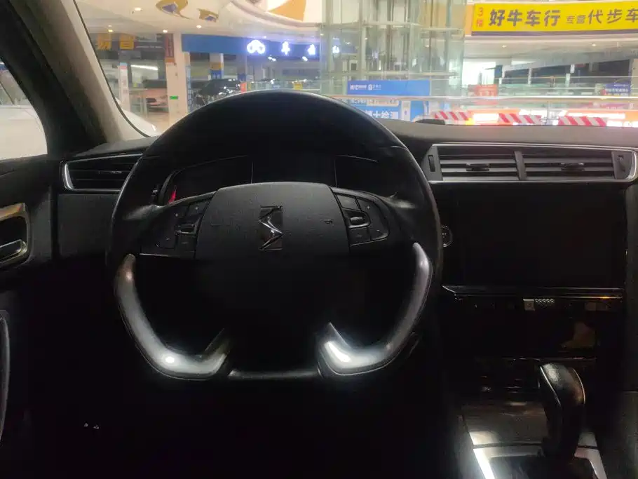 DS 4S 2018 2016 Model 1.6T Automatic Smart Enjoy Edition THP160