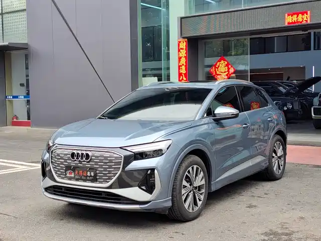 Audi Audi Q4 e-tron 2024 40 e-tron Pioneer Edition