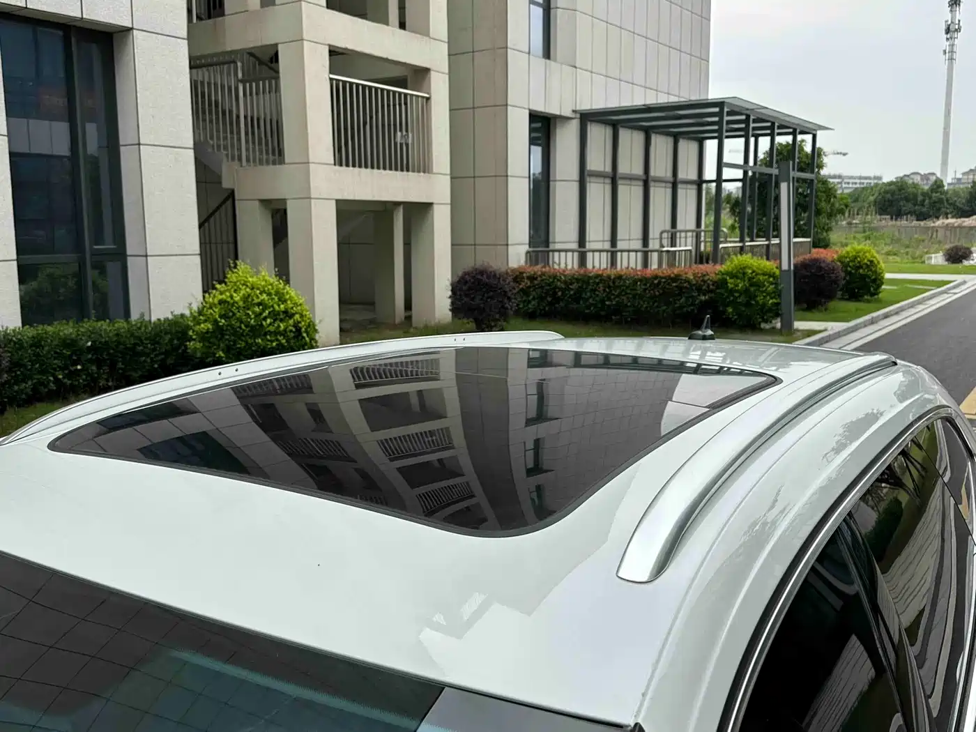 Volkswagen FAW-Volkswagen CC 2021 Shooting Brake 330TSI Hunter Edition фото 21