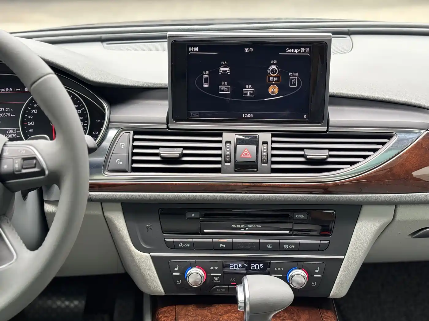 Audi A6L 2014 35 FSI Comfort фото 6