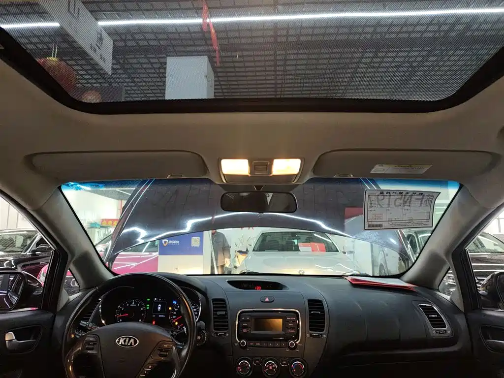 Kia K3 2016 1.6L Automatic GLS фото 14