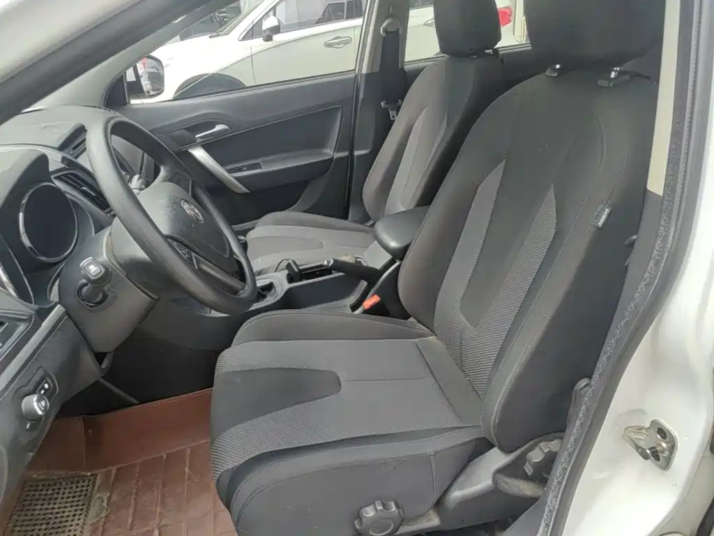MG MG5 2015 2014 1.5T Manual Luxury