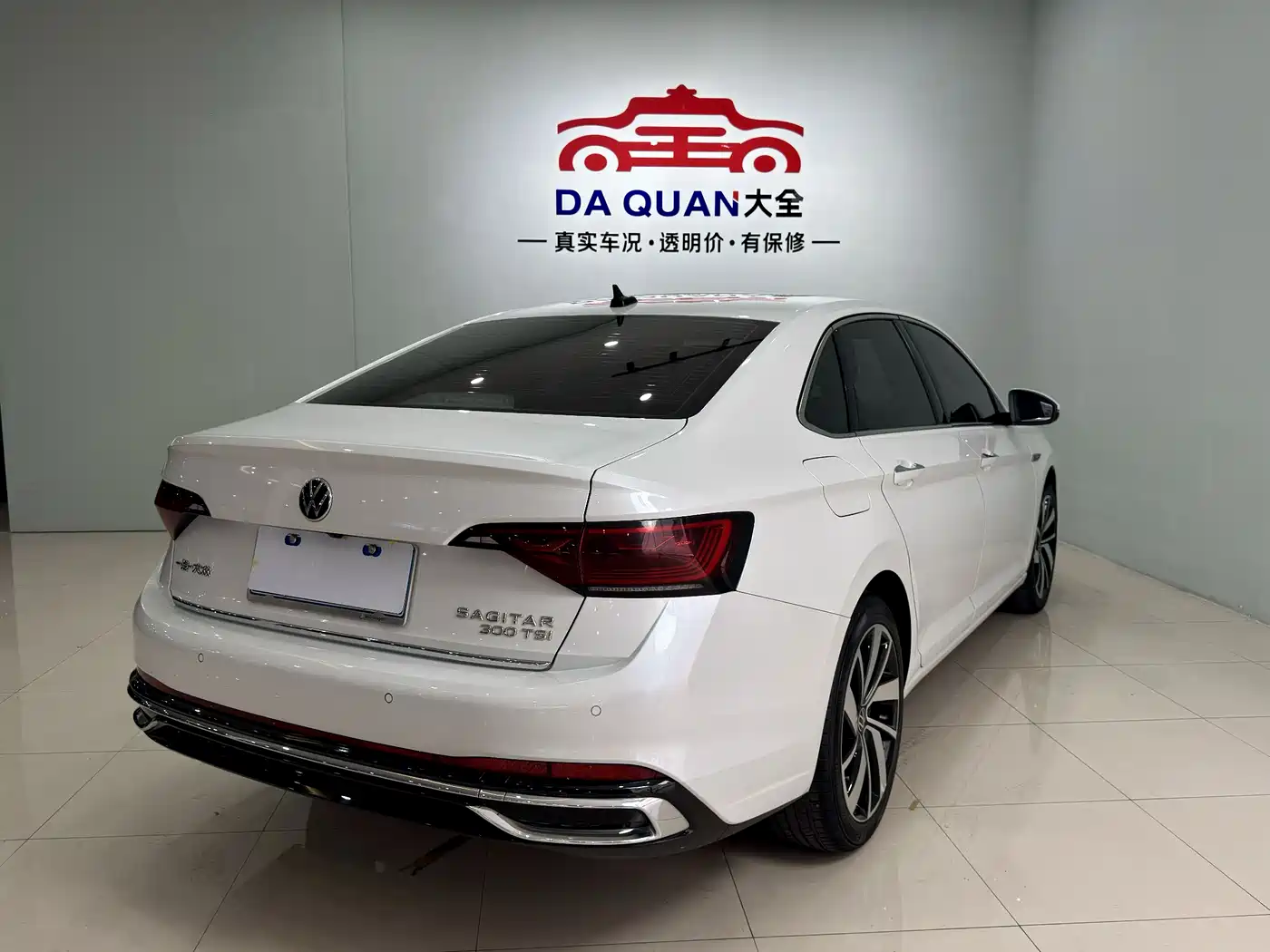 Volkswagen Sagitar 2023 300TSI DSG Excellence Edition фото 16