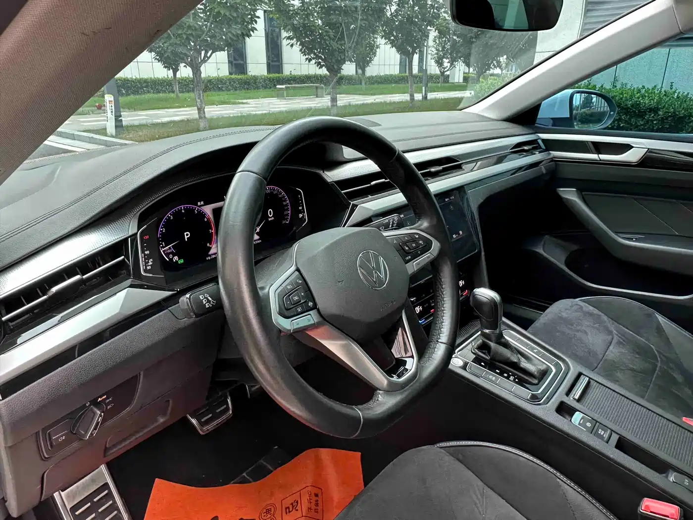 Volkswagen FAW-Volkswagen CC 2021 Shooting Brake 330TSI Hunter Edition фото 4