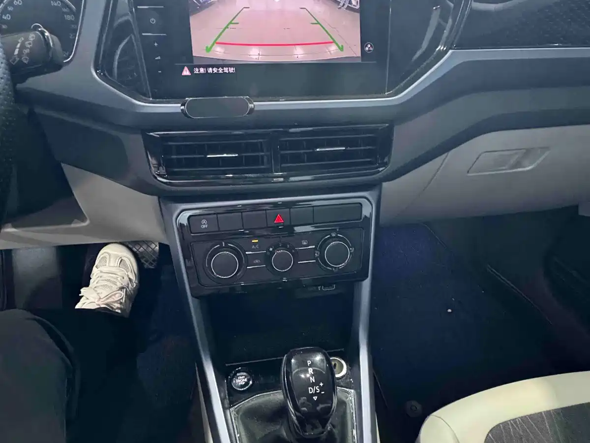 Volkswagen T-Cross 2021 280TSI DSG Comfort Edition фото 13