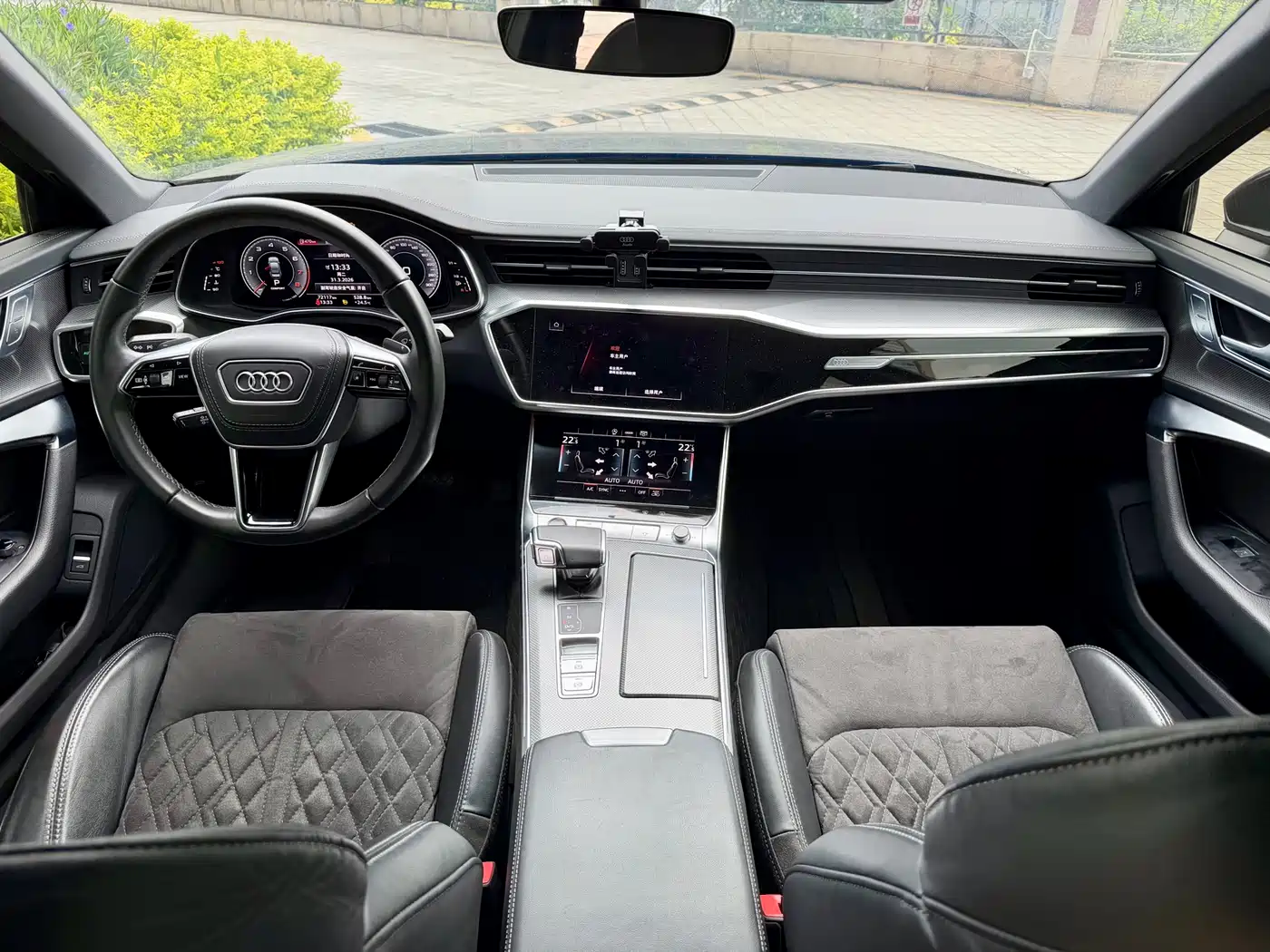 Audi A6L 2023 45 TFSI Premium Selection Dynamic фото 9