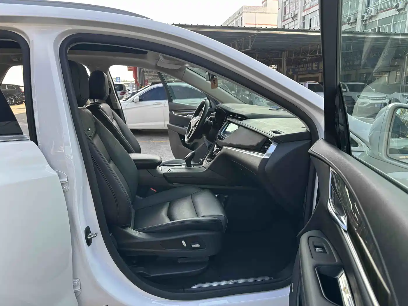 Cadillac XT5 2018 25T Luxury фото 9