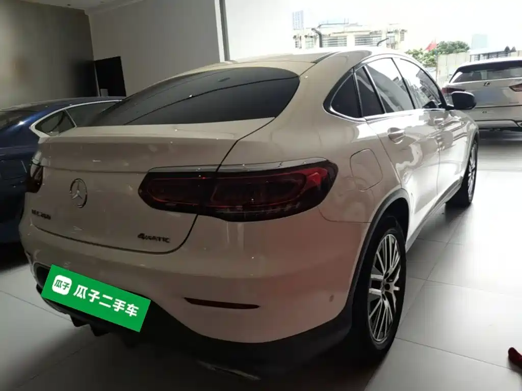 Фото 7 - Mercedes-Benz GLC Coupe