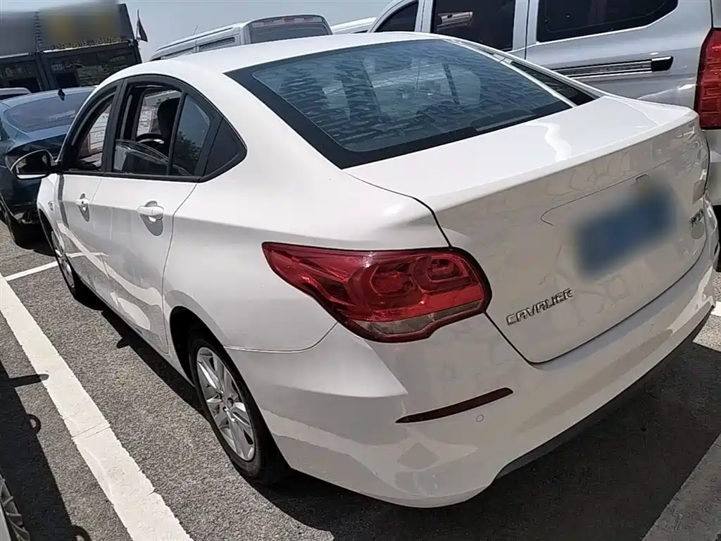 Chevrolet Cavalier 2016 1.5L Automatic Delight Edition фото 5