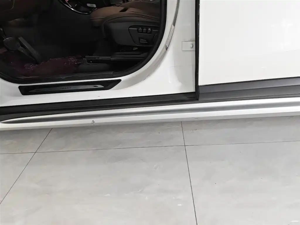 BMW X1 2018 sDrive18Li Premium Model фото 22