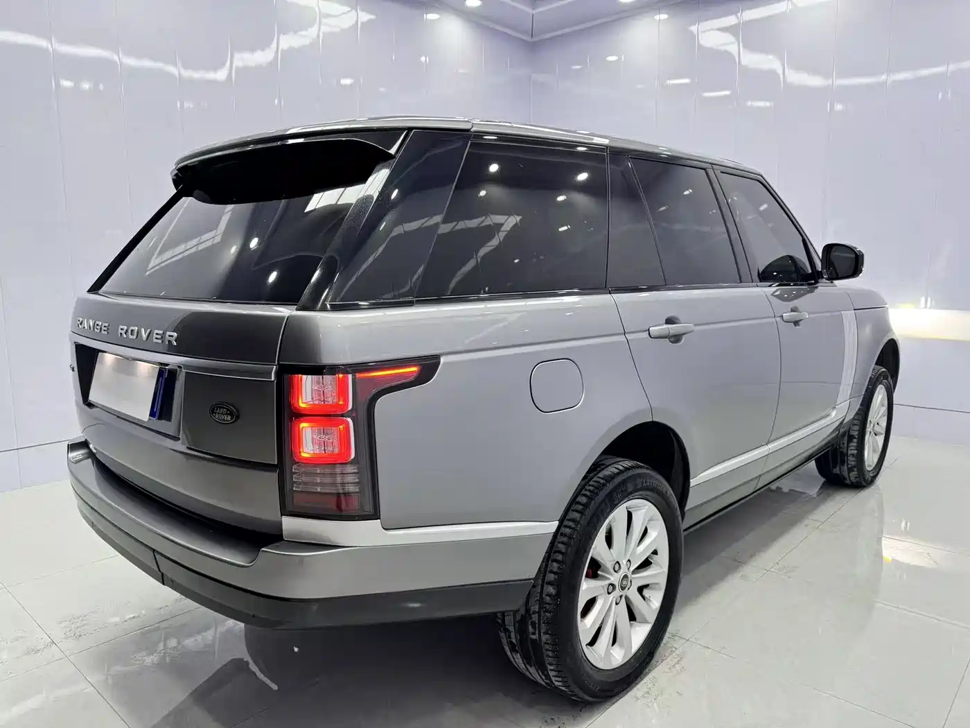 Land Rover Range Rover 2013 NA 5.0 V8 Vogue фото 5
