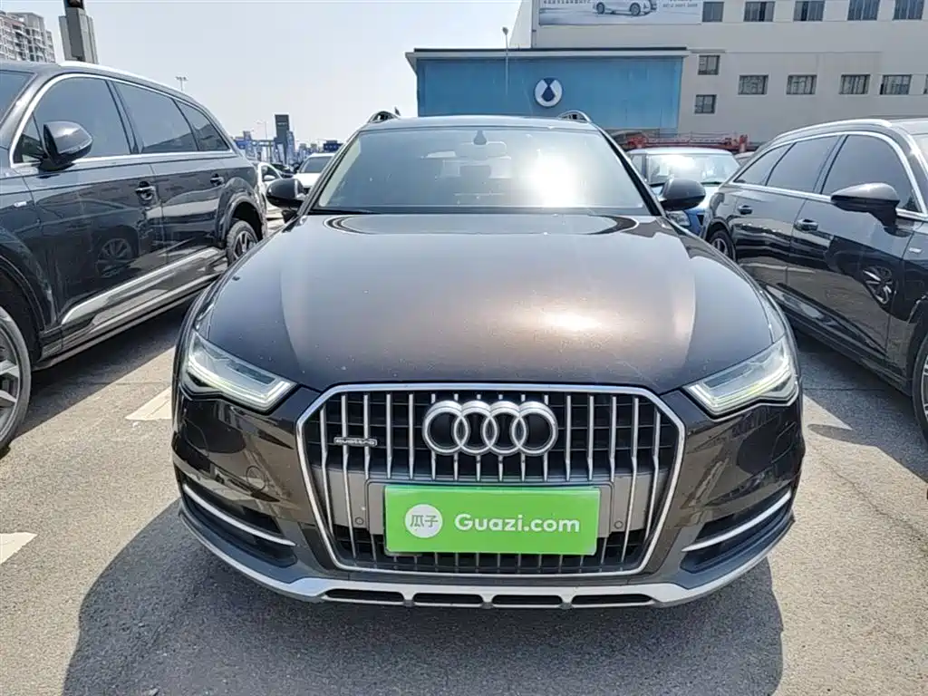 Audi A6 (Import) 2018 3.0T allroad quattro фото 3