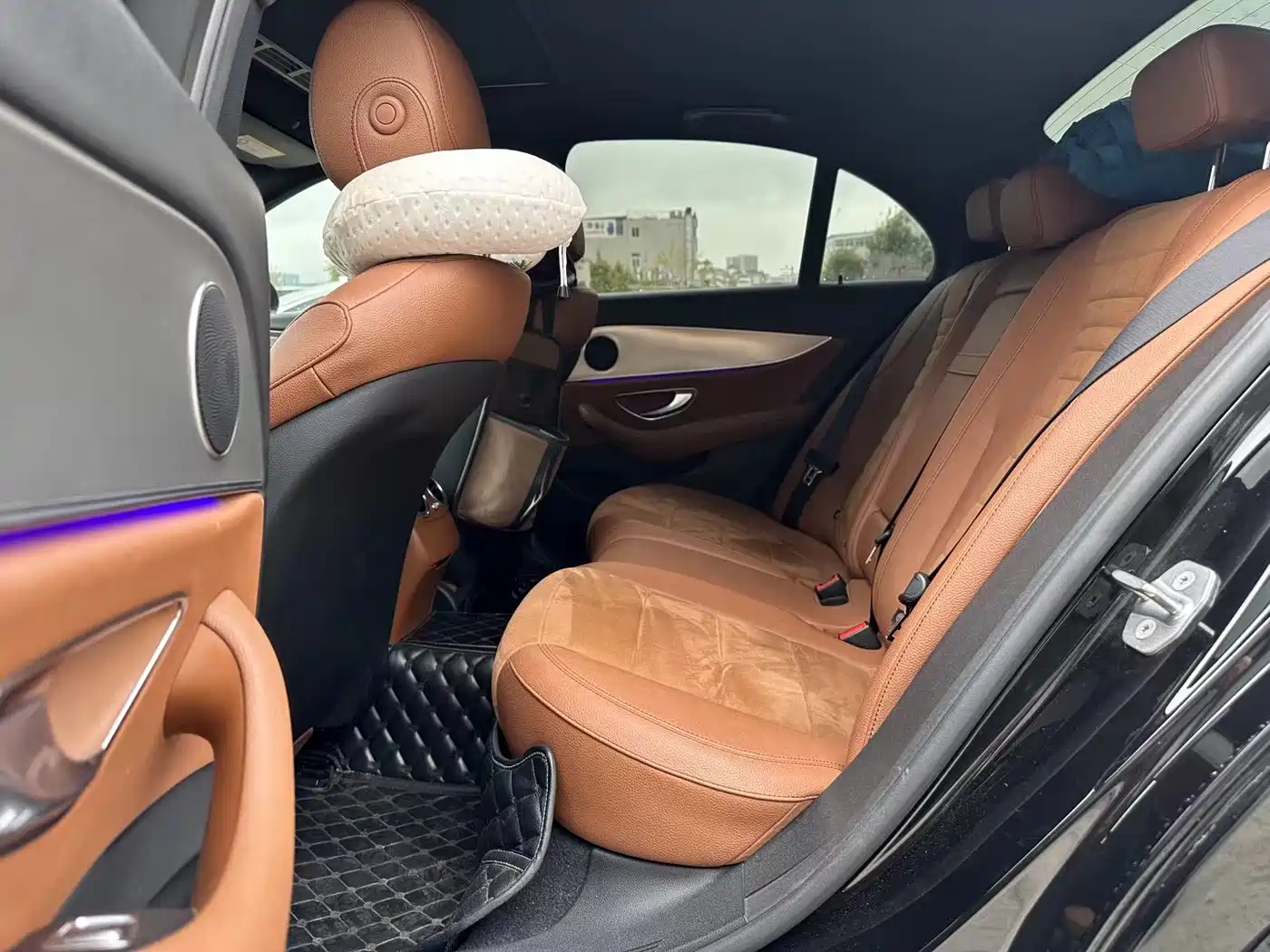 Mercedes-Benz E-Class 2017 E 200 Sport 4MATIC фото 8