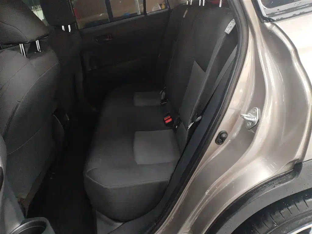 Toyota Frontlander 2023 2.0L CVT Elite Edition фото 17