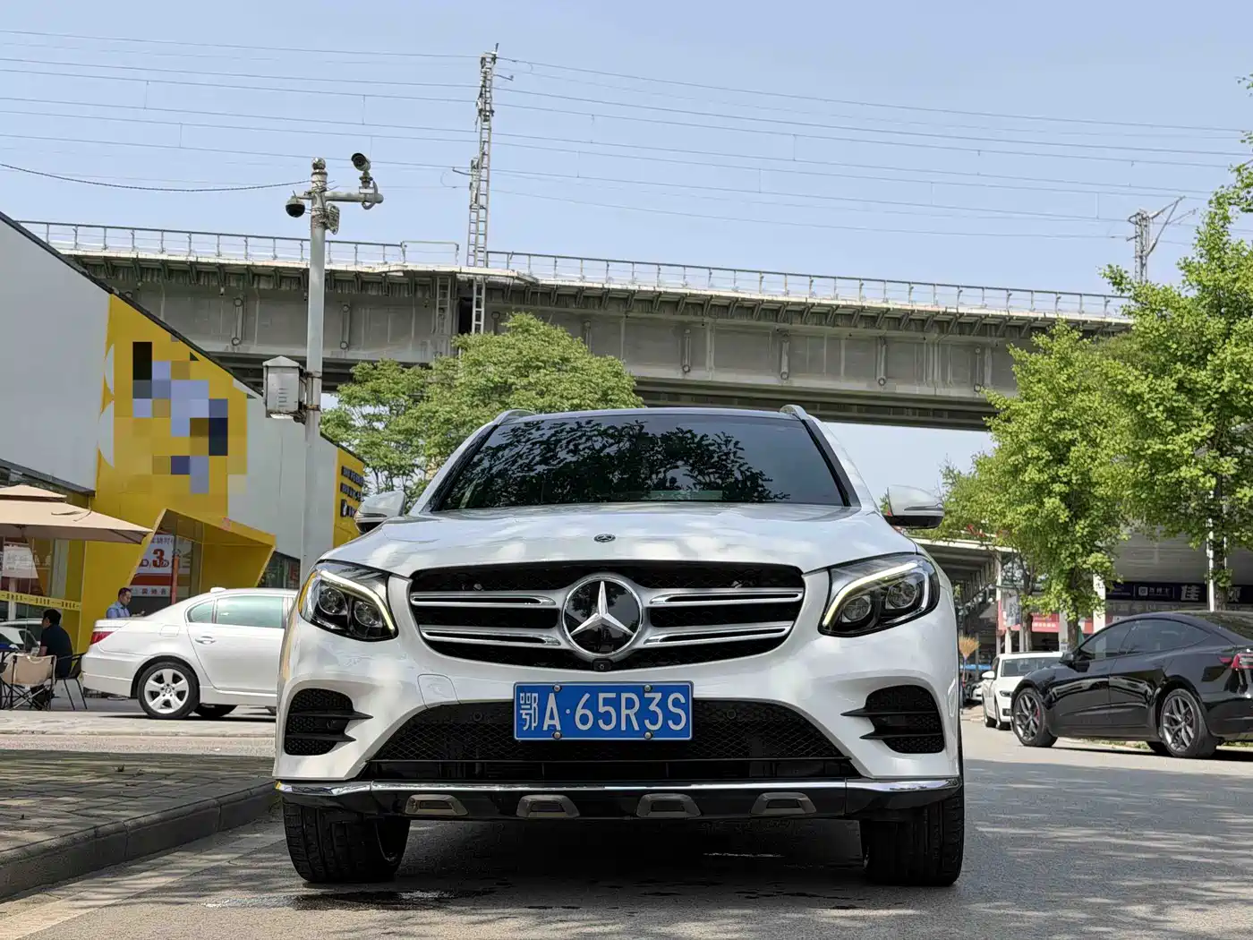 Mercedes-Benz GLC 2017 GLC 300 4MATIC Luxury фото 2