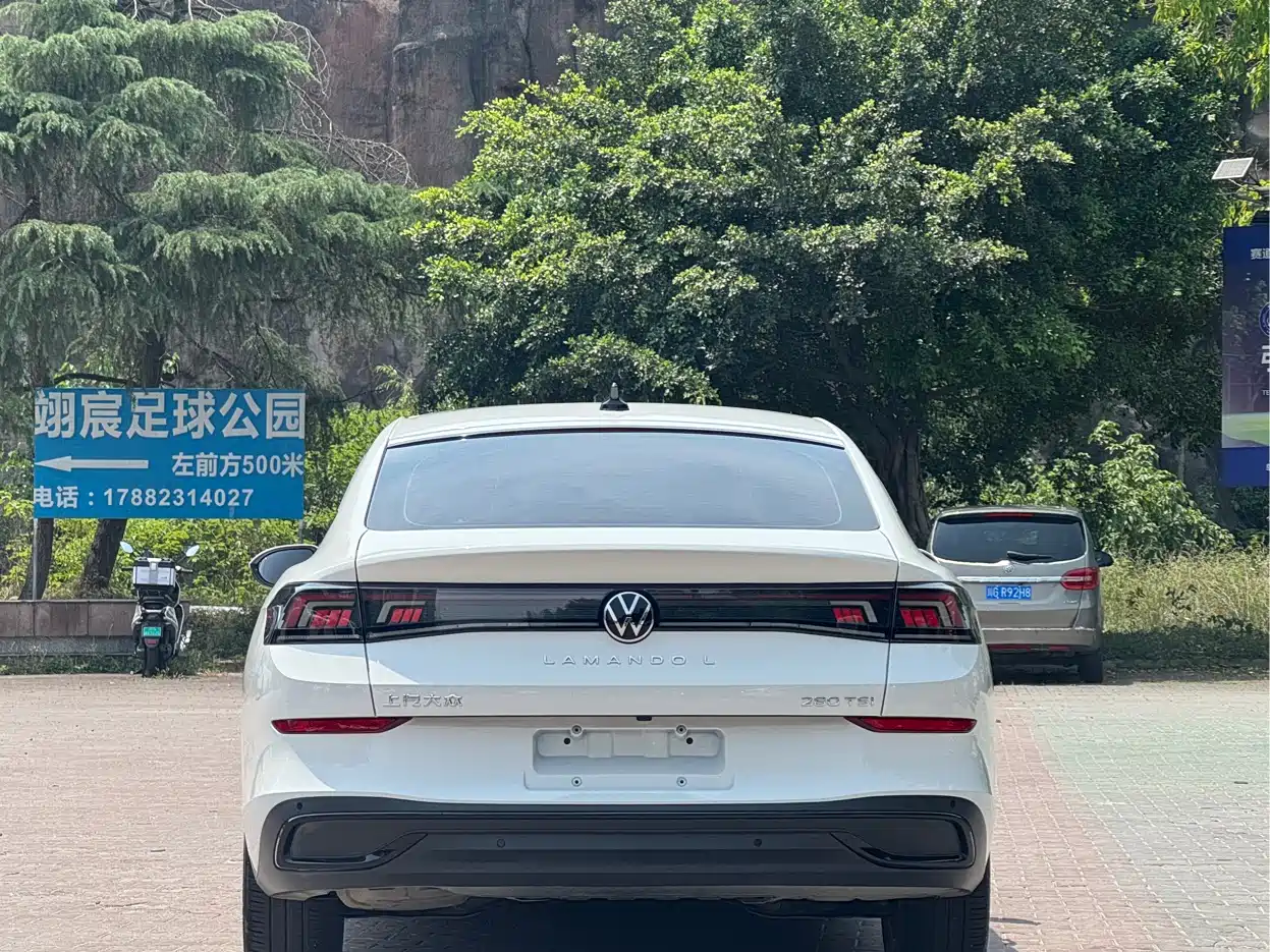 Volkswagen Lamando 2022 Lamando L 280TSI DSG Sporty Edition фото 5